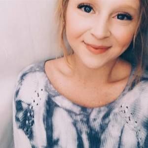 Meet your Posher, Alicia